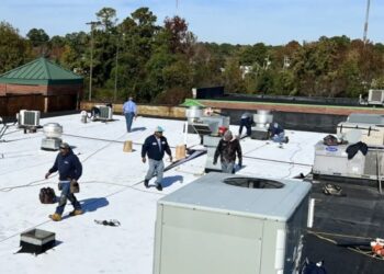How to Choose a Commercial Roofing Contractor in North Carolina