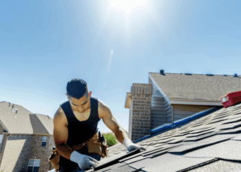 How To Choose the Best Residential Roofing Companies Near You