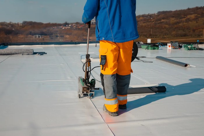 Excellent Commercial Roofing Services | Roofing Installation ...